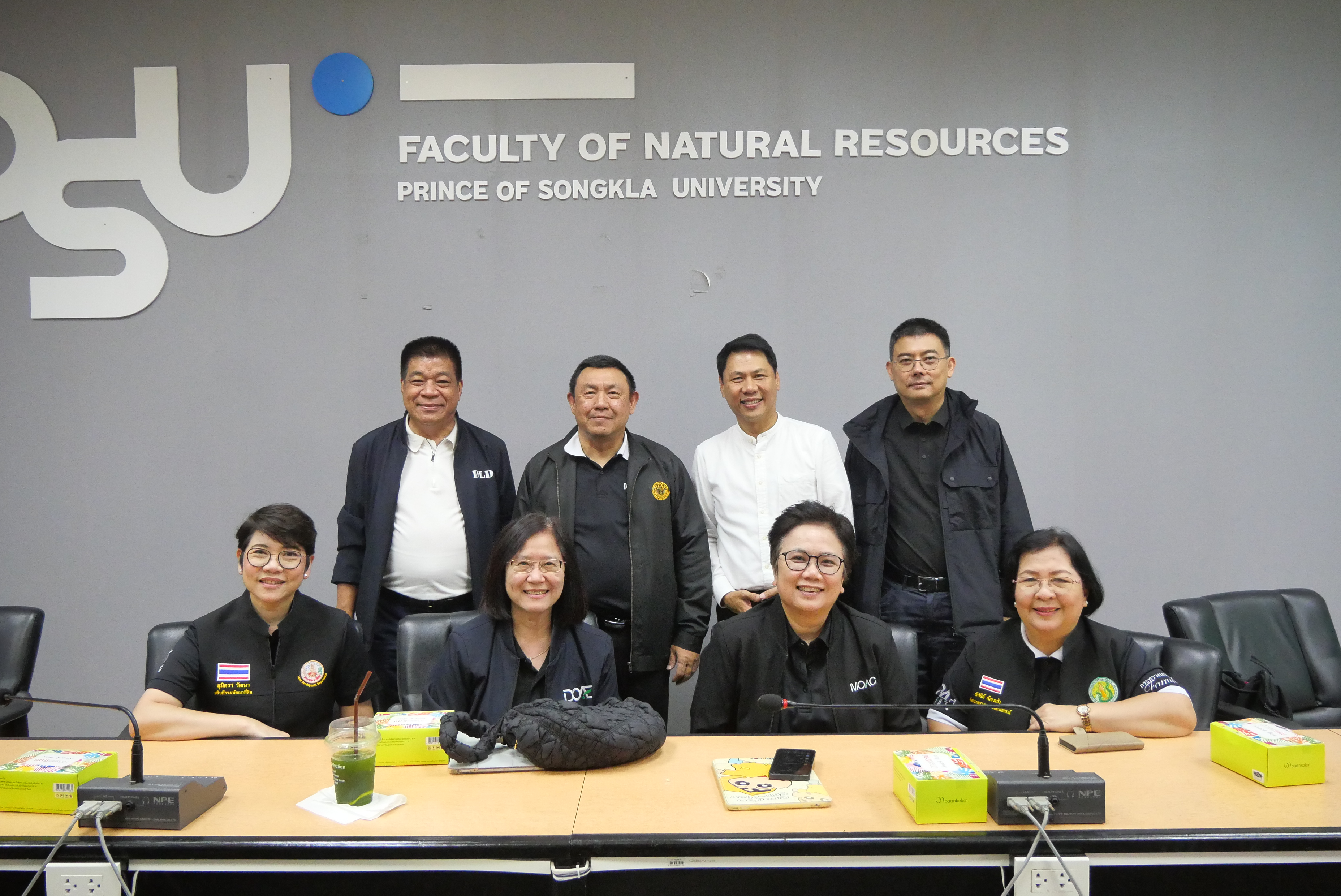 title - เลขาธิการ ส.ป.ก. ร่วมคณะ กษ. เตรียมสนับสนุนข้อมูลการประชุม ครม.สัญจร 1/2569 ณ จังหวัดสงขลา 